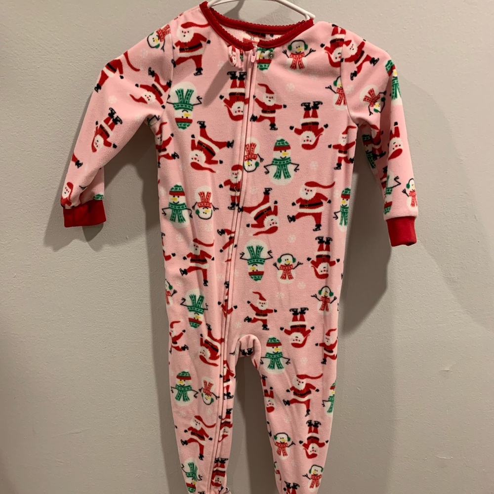 3/$12 Carter’s Santa sleeper